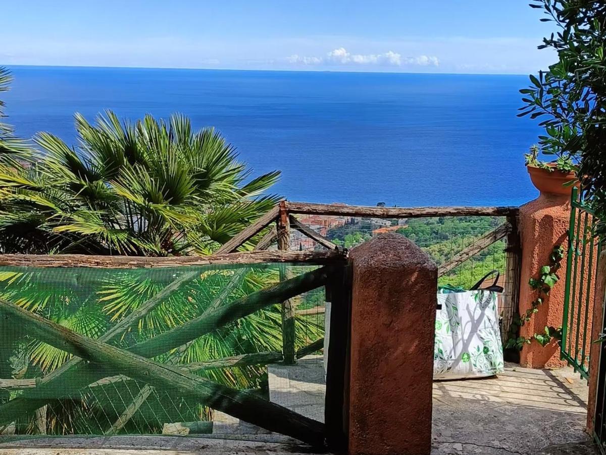 La Cita Ca - Vista Mare Lejlighed Finale Ligure Eksteriør billede